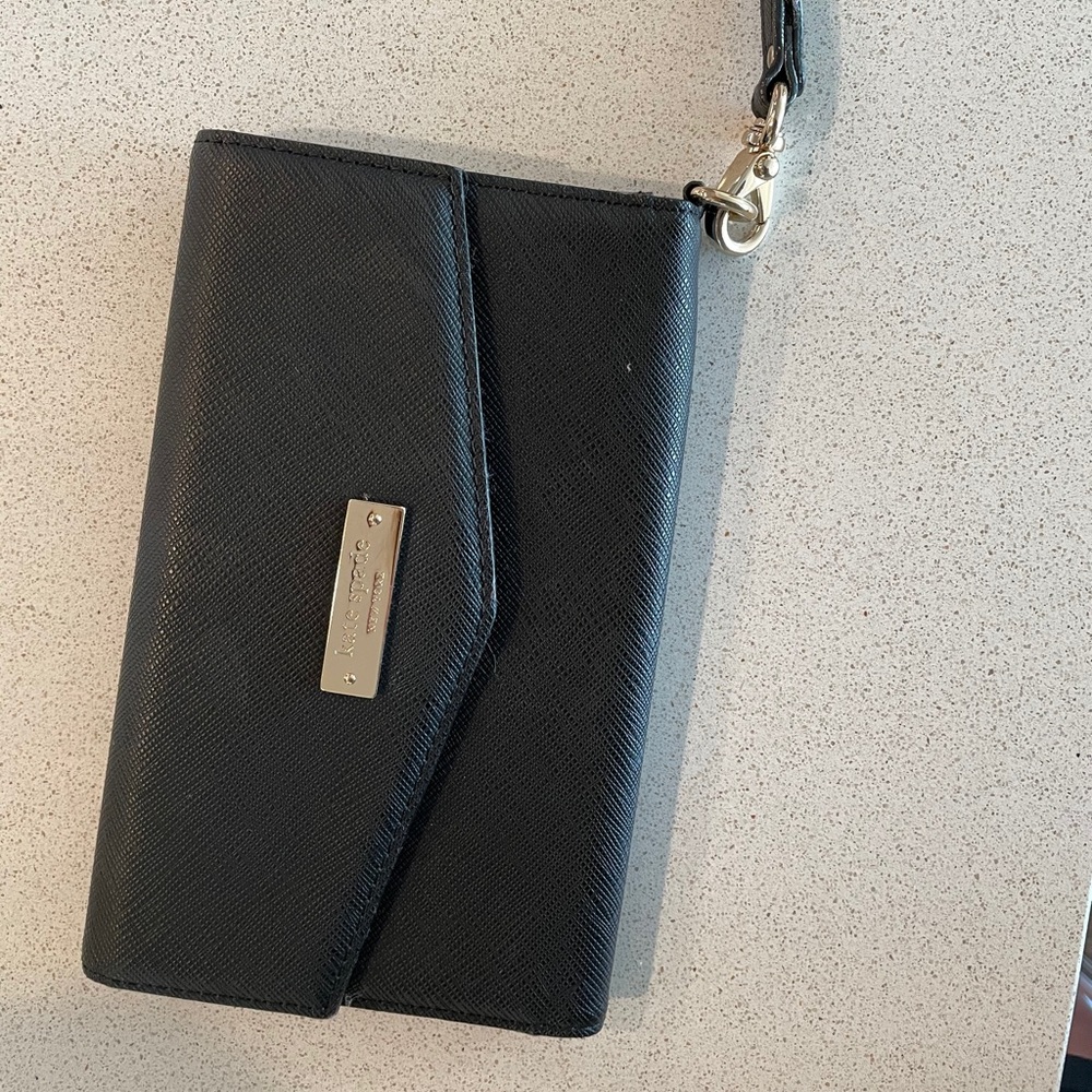 Kate spade wristlet 7” x 4”